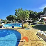 #272 2br Bicos Comfortable Apartment