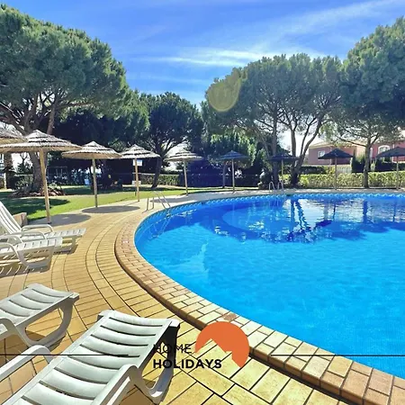 Апартаменты #272 T2 Bicos Flat J By Holidays