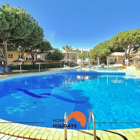 #272 Pedra Dos Bicos J By Holidays Apartment *